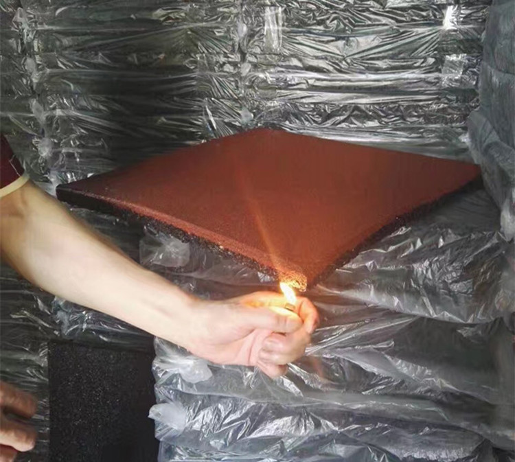 室外橡膠地墊_小區(qū)公園橡膠地板_兒童操場運(yùn)動(dòng)地板(圖2) 17.png